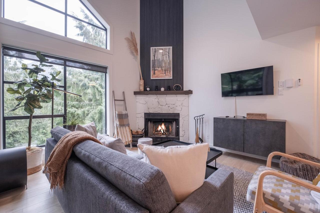 Villa Powderview 24 By Outpost Whistler Exterior foto
