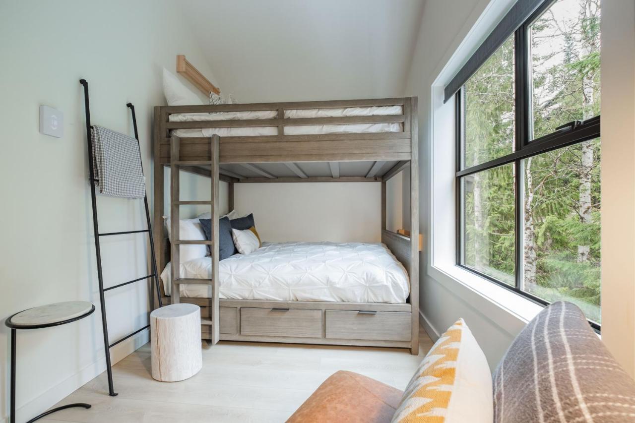 Villa Powderview 24 By Outpost Whistler Exterior foto