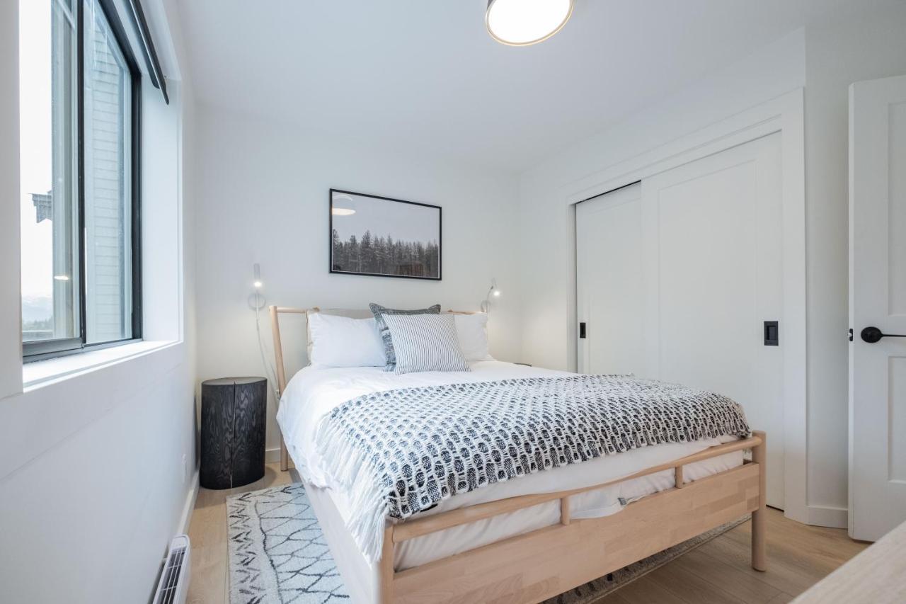 Villa Powderview 24 By Outpost Whistler Exterior foto
